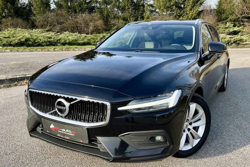 Volvo V60 2.0 D4 190PS AT8 AWD Momentum Advanced Edition 