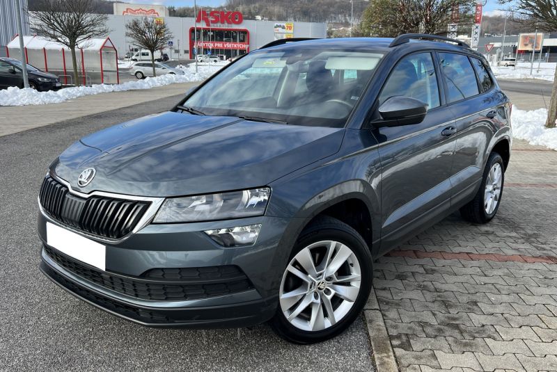 Škoda Karoq 2.0 TDI DSG 2021 KESSY NAVI KAMERA ACC 