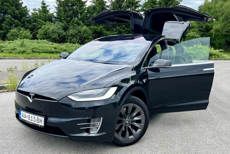 Model X 75D Dual Motor 7miest 